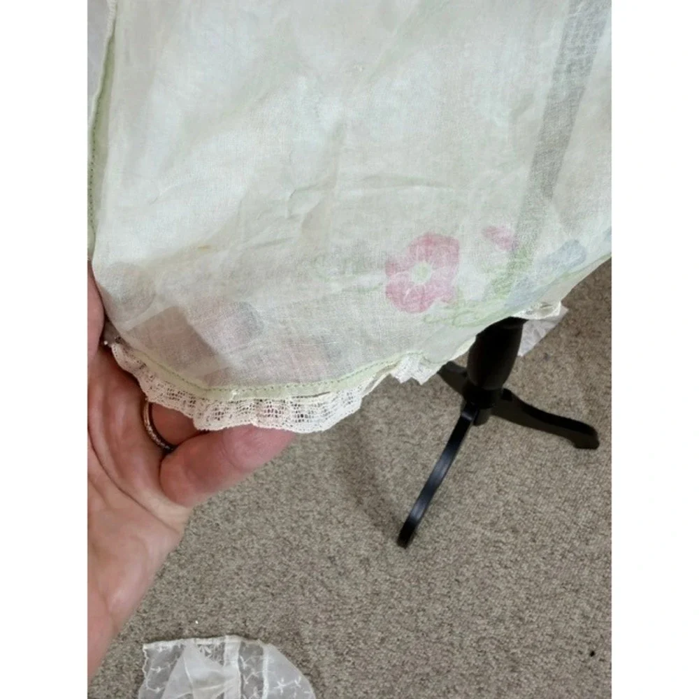 Vintage Sheer Green Floral Half Apron Lace Trim Pocket Cottagecore Retro Tea